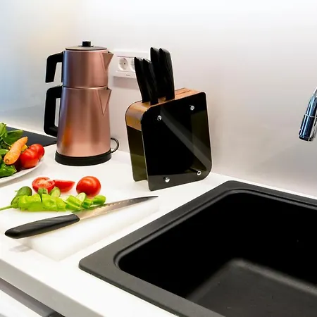 Garlon 5* איסטמבול