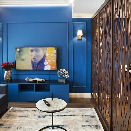Garlon Otel
