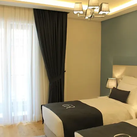 Otel Garlon