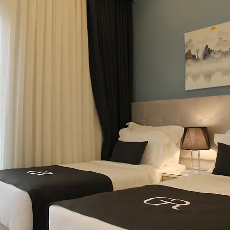 Garlon Hotel 5*